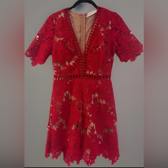 Scarlet Lace Romper ASTR The Label Floral Ladder Trim Party Playsuit XS - Picture 7 of 9